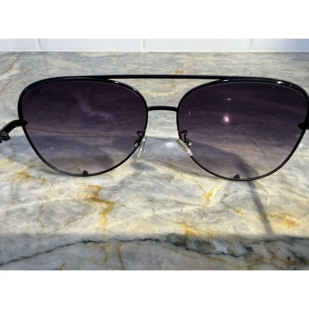 Quay Australia x Desi Perkins High Key Oversized Aviator Sunglasses NIB Unisex